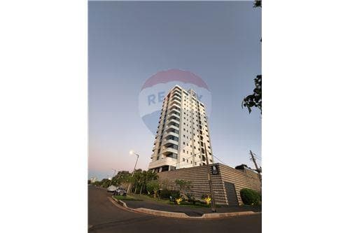 Venta depto 3 dormitorios edificio torres bolik
