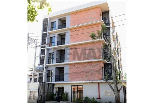 Amplio dpto de 1 dorm+ balcon + cochera