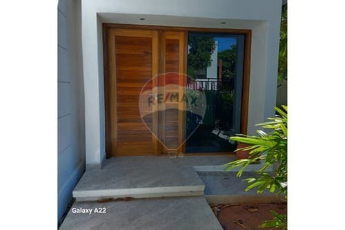 Vendo casa zona del Yacht