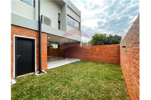 En venta exclusivo duplex en Luque - loma merlo — foto 5