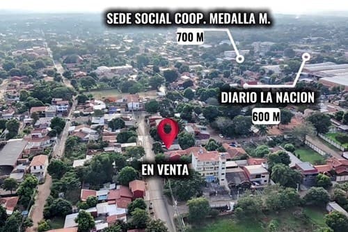 Casa de Dos Pisos en Esquina Fdo. de la Mora — foto 2