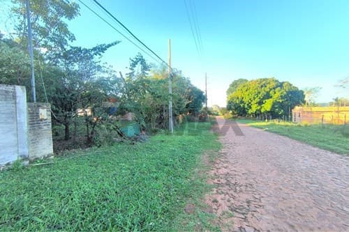 Terreno en esquina en loma - caacupe
