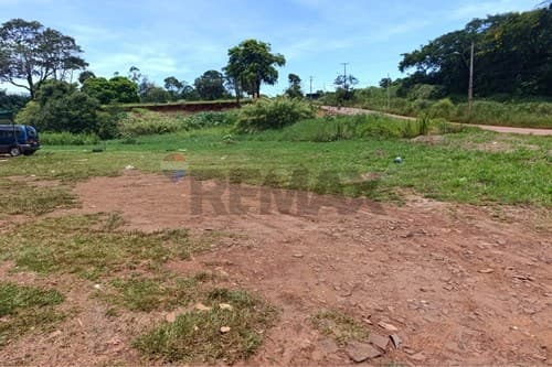 Terreno 1280m² Comercial en CDE, ¡Invierta Ya! — foto 2