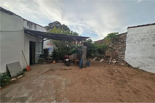 Terreno con casa a demoler, lambare — foto 2