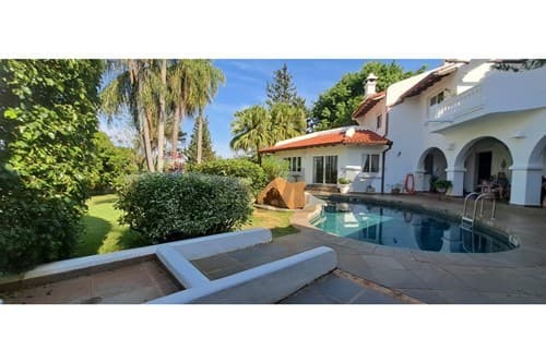 EXCLUSIVA CASA en Cond. Puerto Marco– Hernandarias, foto 3