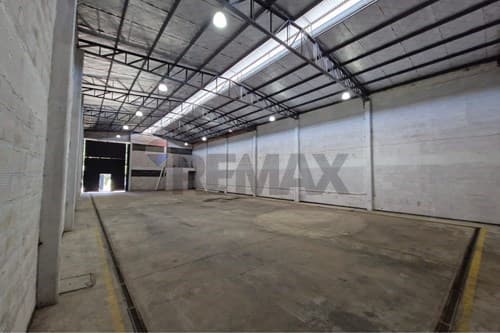 Depósito en limpio a pasos de abasto norte — foto 2