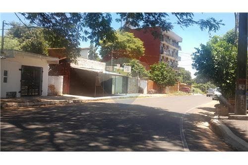 Terreno de 21 Mts de Frente, con salida a 2 calles — foto 4