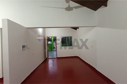 Departamento Encarnación de 2 habitaciones — foto 3