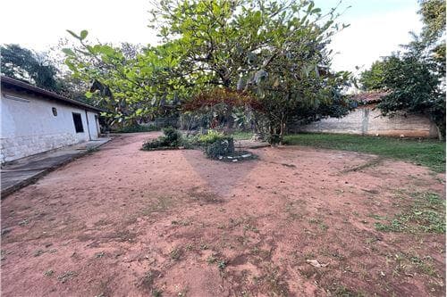 Enorme terreno con propiedad en reducto — foto 1