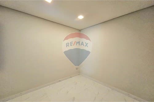 Duplex en 1 planta, 3 dorm. Con jardin en capiata — foto 5