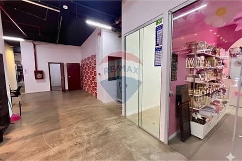 local comercial en Galería M4 — foto 5