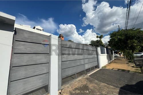 Vendo en barrio Jara!!