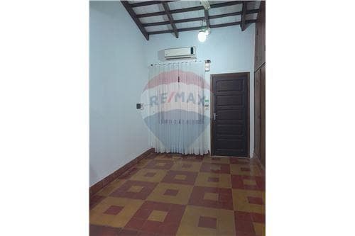 Local comercial céntrico en alquiler!! — foto 4