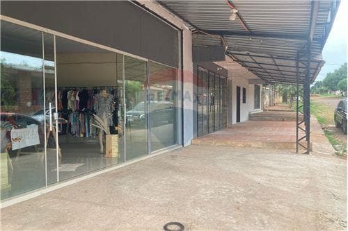 Locales comerciales, vivienda y departamentos — foto 1