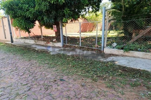 Terreno Estratégico en Villa Elisa