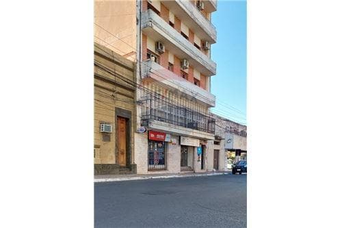 En venta - edificio en barrio catedral