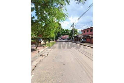 Propiedad sobre bartolomé de las casas — foto 3