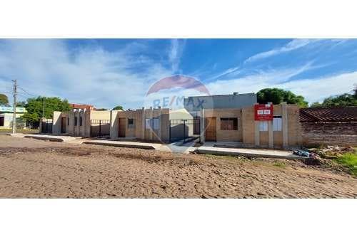 De chalet a estrenar - Villa Elisa — foto 4