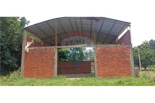 Tinglado centro de tañaraindy-san ignacio — foto 2