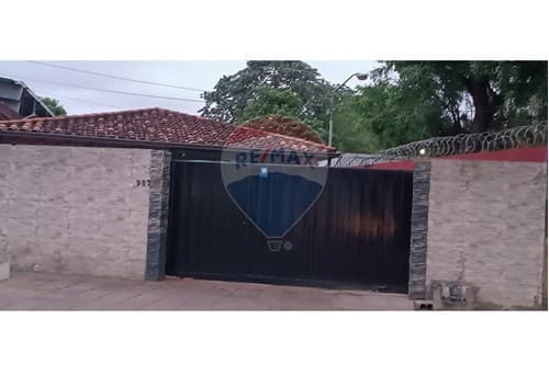 Casa en San Lorenzo