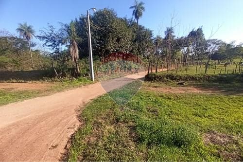 ¡Terreno en Paraguarí: 4117m² para tu proyecto! — foto 3