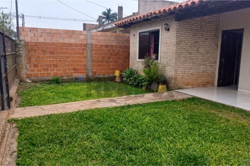 Casa en venta - barrio santo domingo - capiata, foto 3
