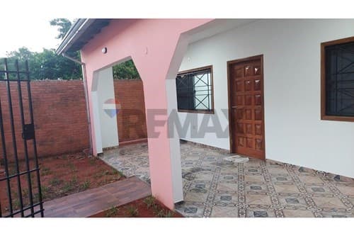 Casa en esquina con salón comercial en san antonio — foto 5