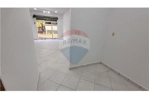 Salon comercial, foto 2