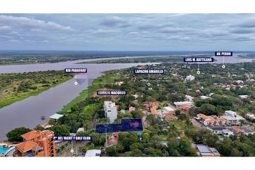 Propiedad en doble esquina a pasos del Yacht, foto 2