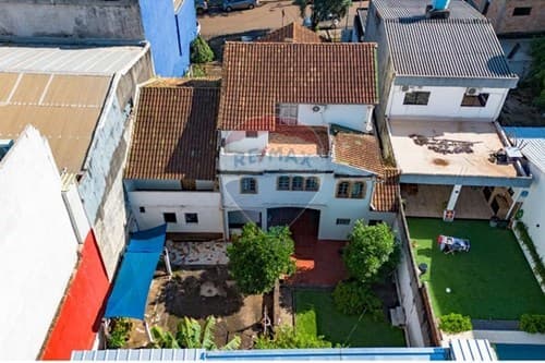 Residencia Con Potencial Comercial y Familiar — foto 5