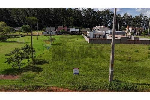 "Terreno en Euro Parque: ¡Inversión Inmejorable!" — foto 2