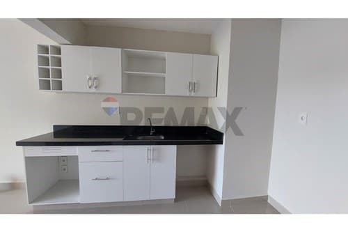 Tu Lugar Ideal: Moderno Dpto. en Santa Rosa I — foto 3