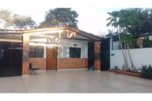 casa con piscina en Luque — foto 5