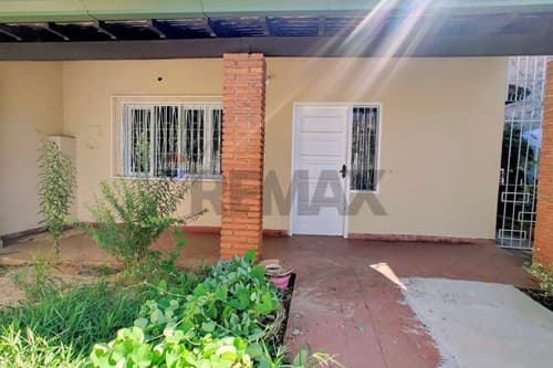 VENDO Casa sobre Lomas Valentinas