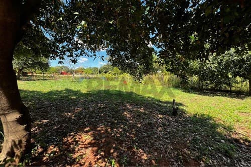 En venta terreno en esquina Itauguá — foto 2