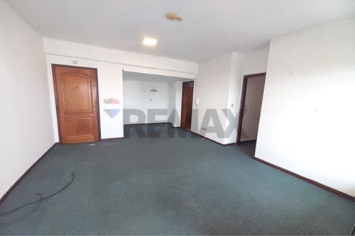 - Departamento - Edif. Faro del Río — foto 1