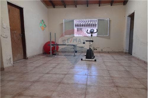 Amplia casa en San Lorenzo, foto 4