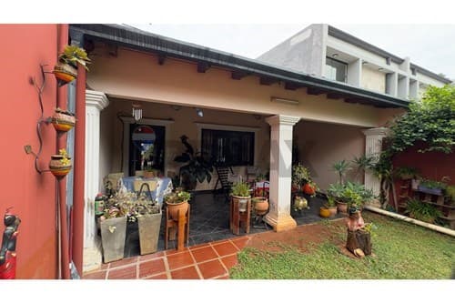 Casa en esquina a 300 metros de la Conmebol — foto 3