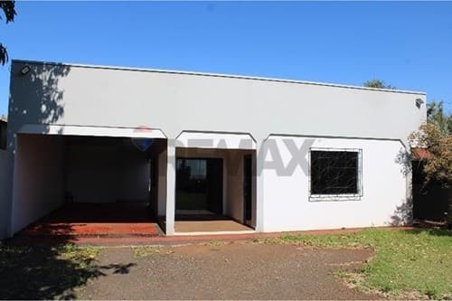 Casa para residencia o comercial — foto principal