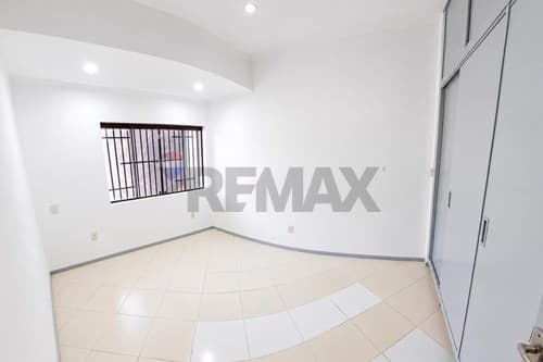 Residencia amplia en barrio san vicente, foto 3