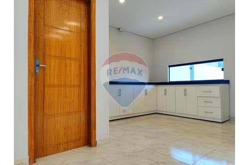 Duplex laurelty, 3 dorm. Con jardin, San Lorenzo — foto 4