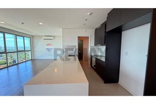 Vendo semi penthouse a estrenar en home palace