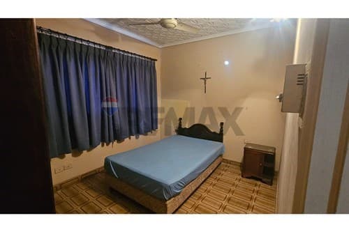 Amplia casa en el barrio nazareth — foto 3