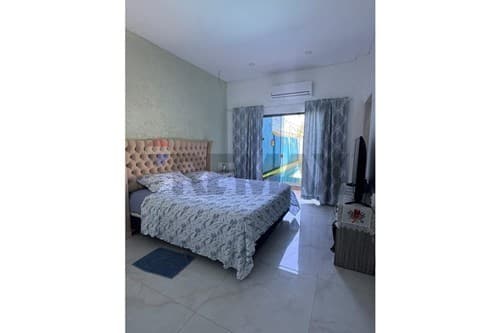 Lujosa casa en encarnacion — foto 4