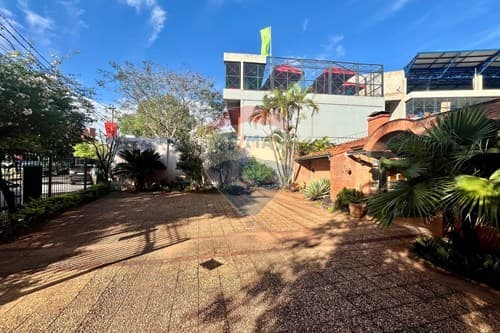casa sobre Avda. General Santos — foto 2