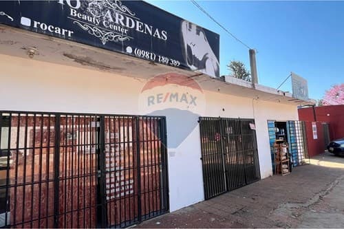 En venta propiedad con 6 salones comerciales — foto 4