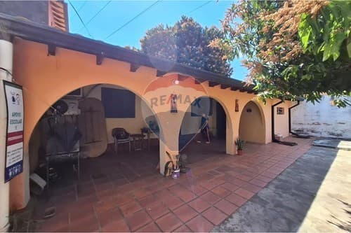 -casa-b° san isidro- Lambaré — foto 5