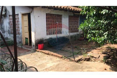 En venta terreno con casa a demoler o refaccionar, foto 2