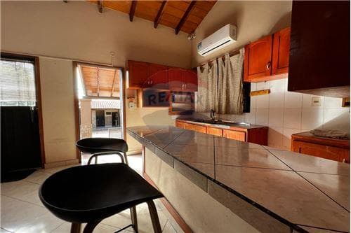 Residencia en lambare — foto 4