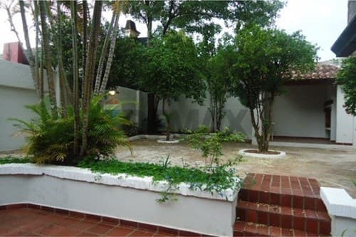 Casa en Venta en Tembetary — foto principal